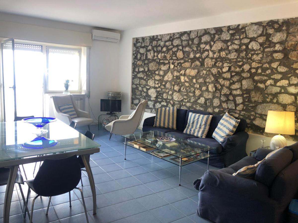 Taormina Center Apartment With Sea View Ngoại thất bức ảnh